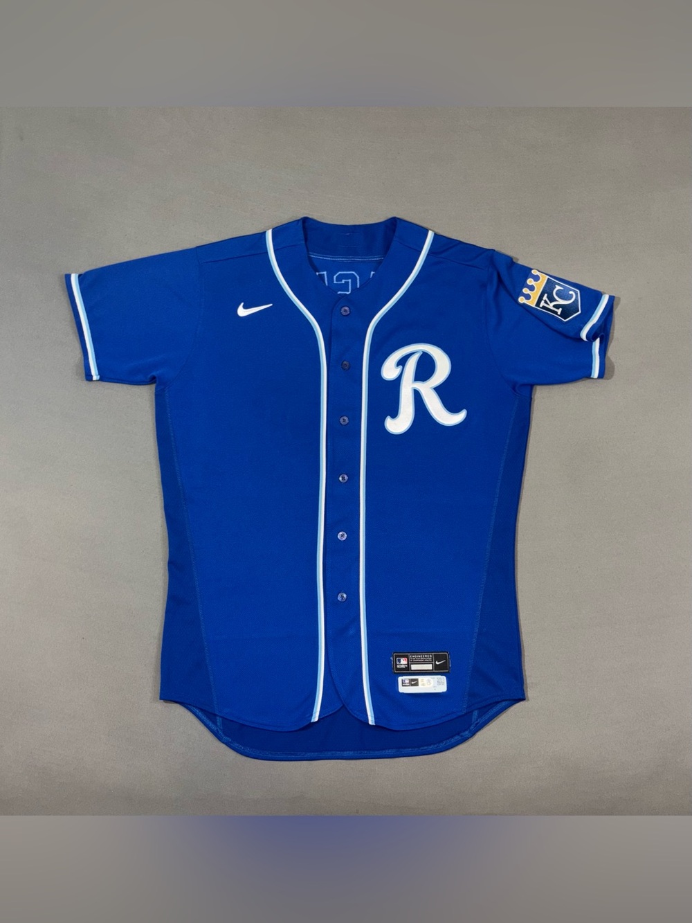 Men’s Nike Kansas City Royals Team Issued Authentic MLB Jersey Blue Size LARGE